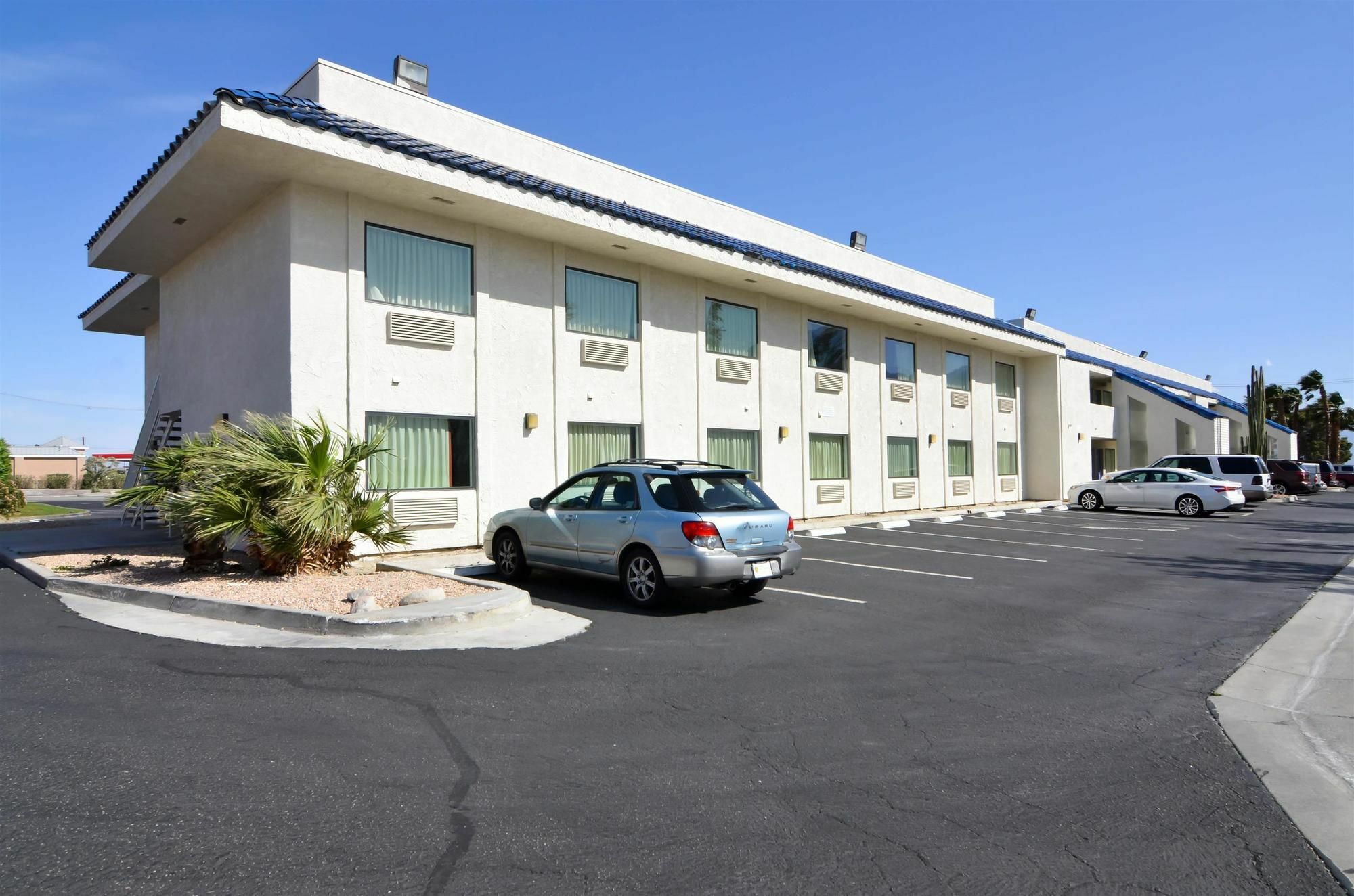 Motel 6-North Palm Springs, Ca - North Zewnętrze zdjęcie